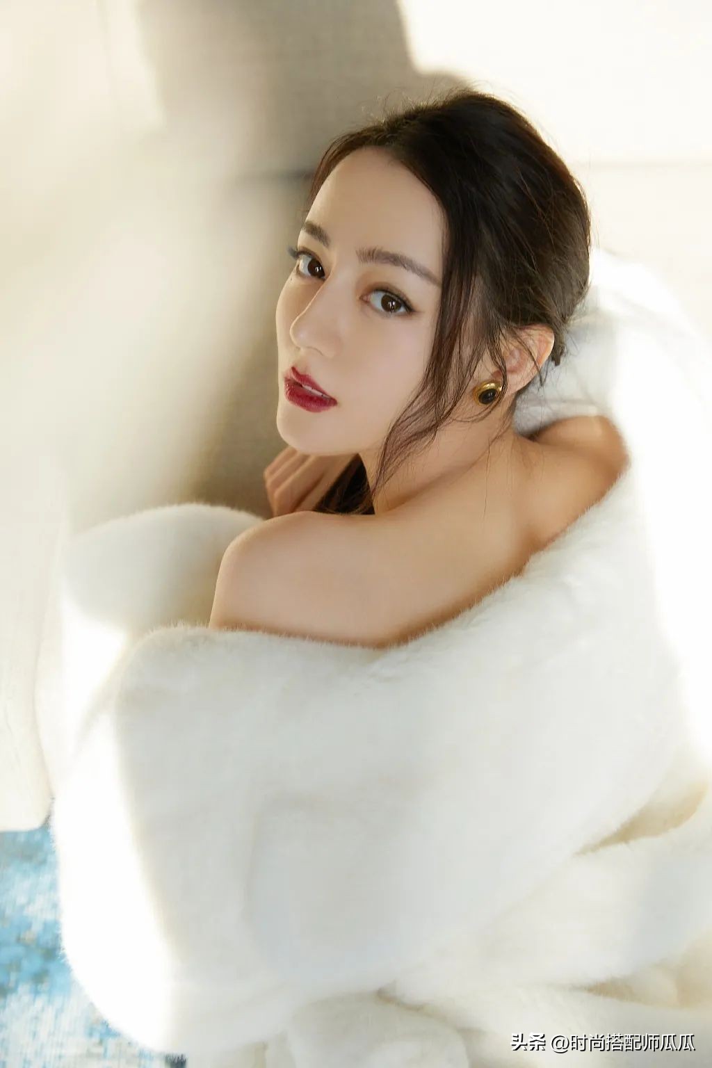 热巴同款发型中长发,热巴齐刘海发型