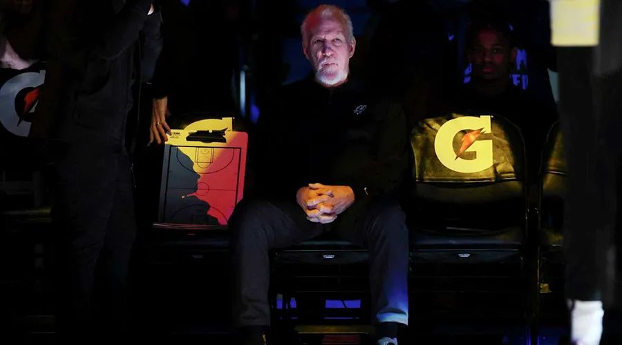 现在大家知道波波维奇的心思了吗,波波维奇下一个赛季还是没有决定