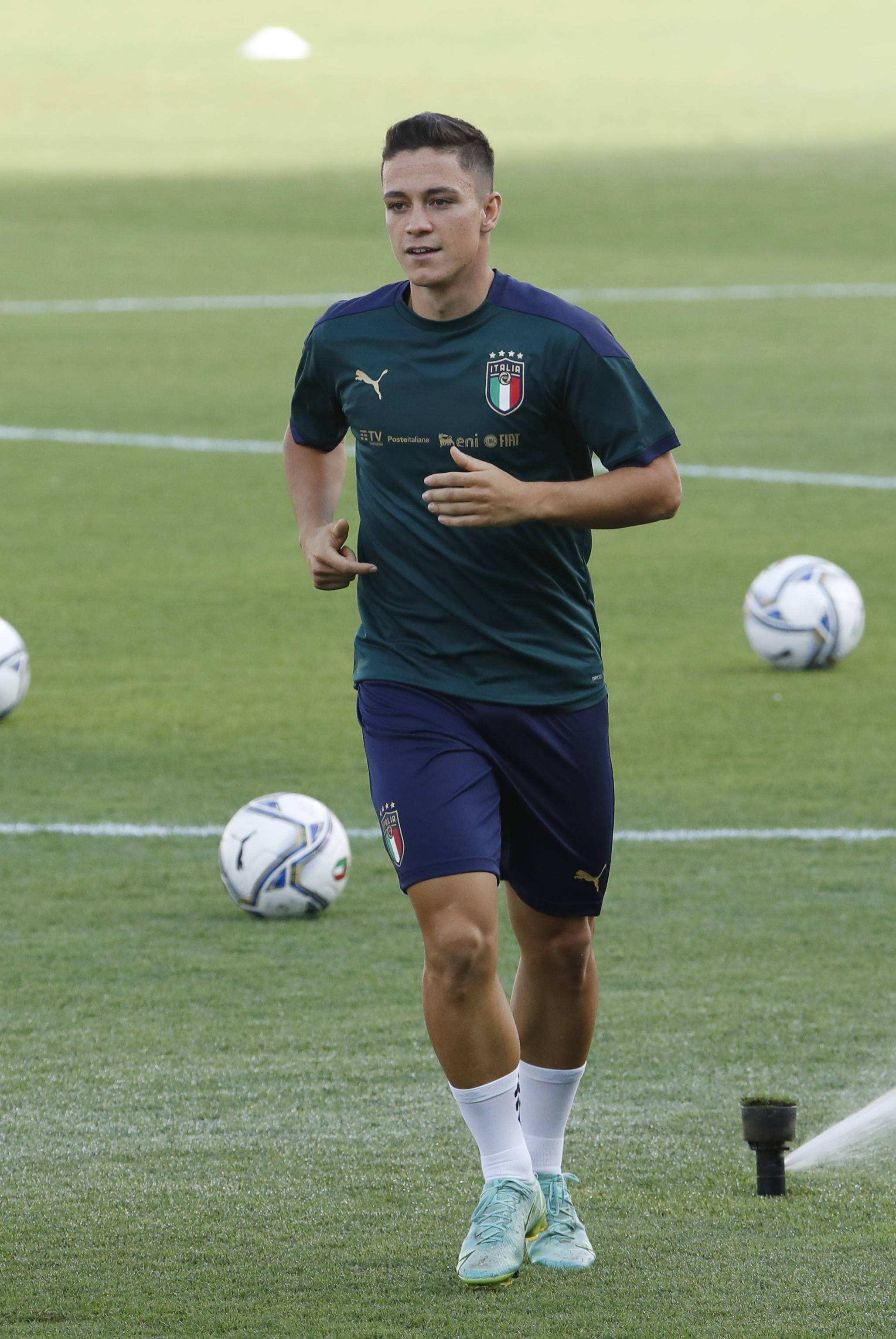 ac米兰锋线引援只考虑两种类型,ac米兰最强锋线