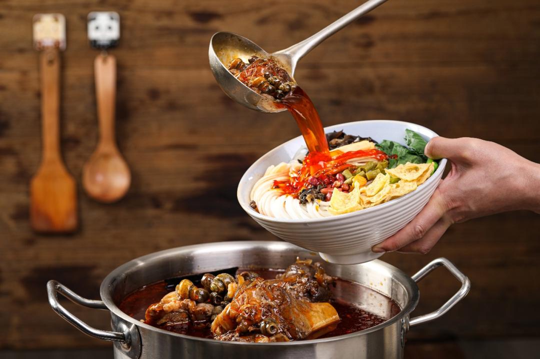 好欢螺螺蛳粉市场定位及选择,好欢螺正宗螺蛳粉百亿补贴