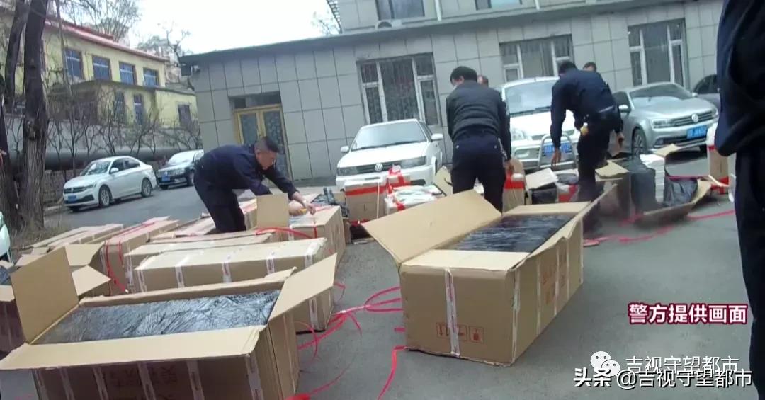 卖假烟团伙作案,有烟证贩卖真香烟被抓