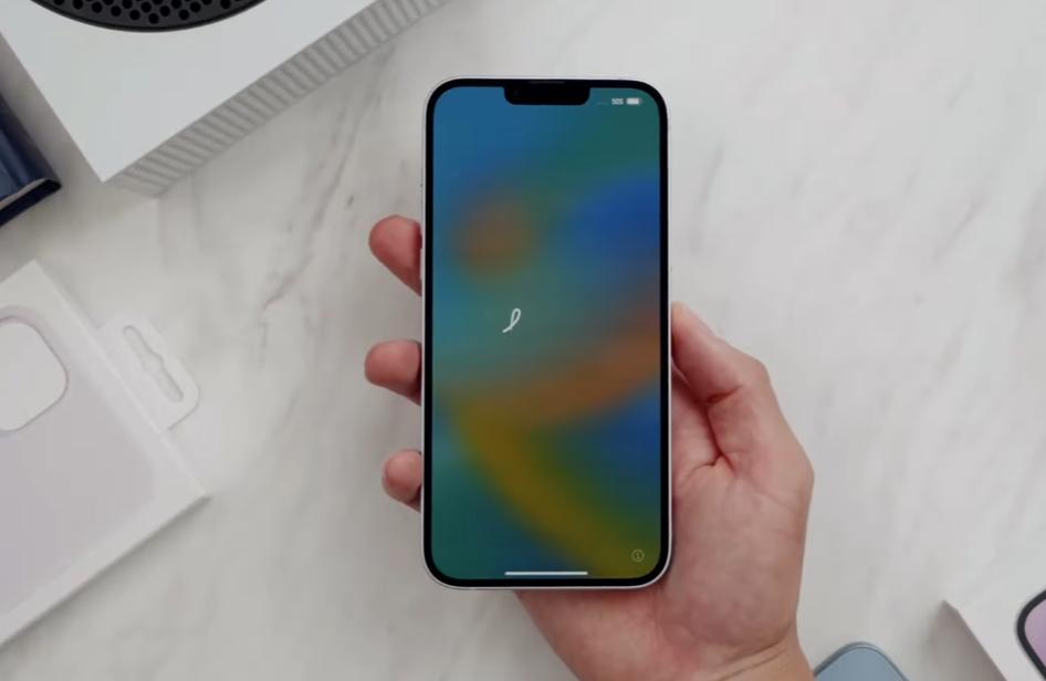 苹果14plus为什么成了真香机,发现一个有趣的现象