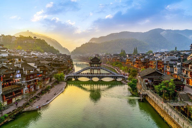 中国为什么叫中国这个名字,中国为什么又称华夏