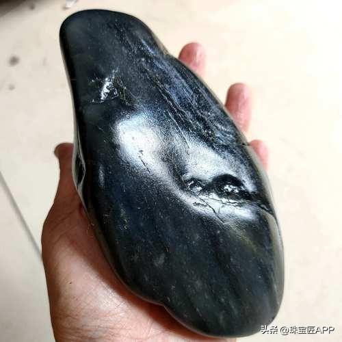 常见的十四种宝石有什么颜色,常见十大宝石的纹理特征图片