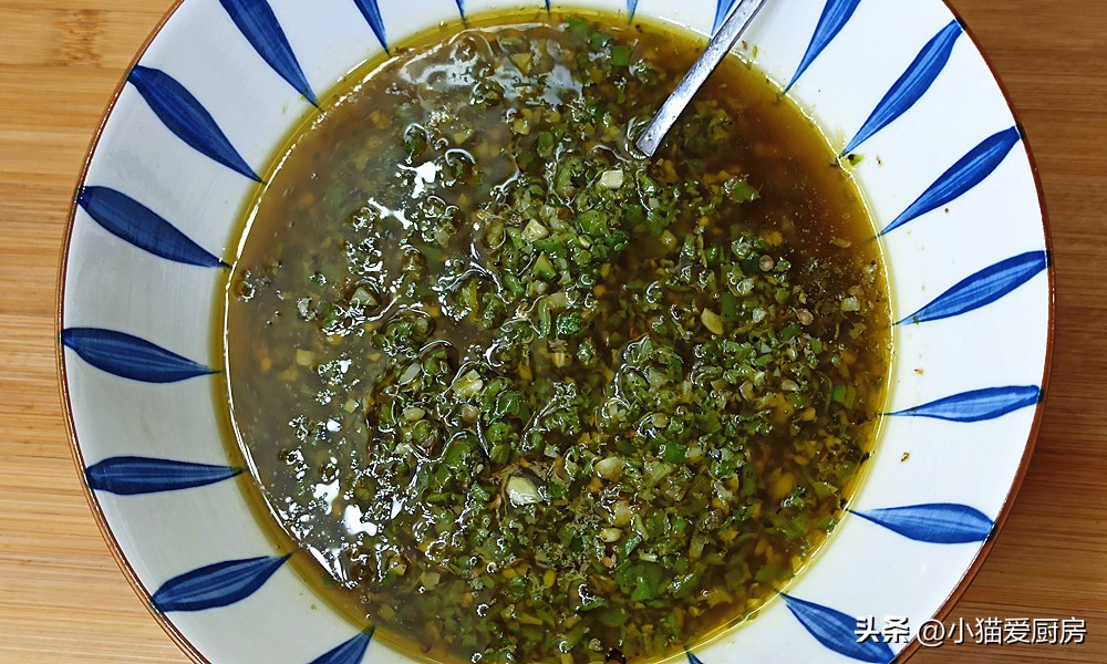 好吃下饭的烧椒酱做法,烧椒辣酱的家常做法四川