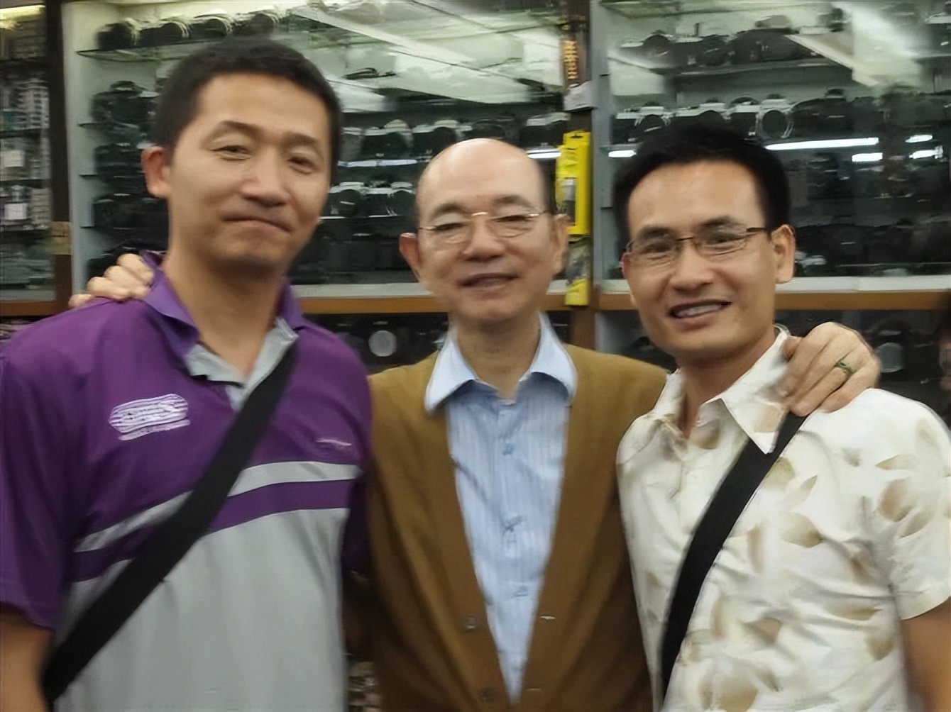 香港-垬叔的相机铺