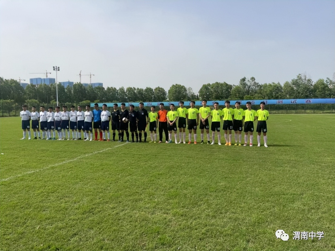 足球社团活动照片,渭南中学舞蹈社