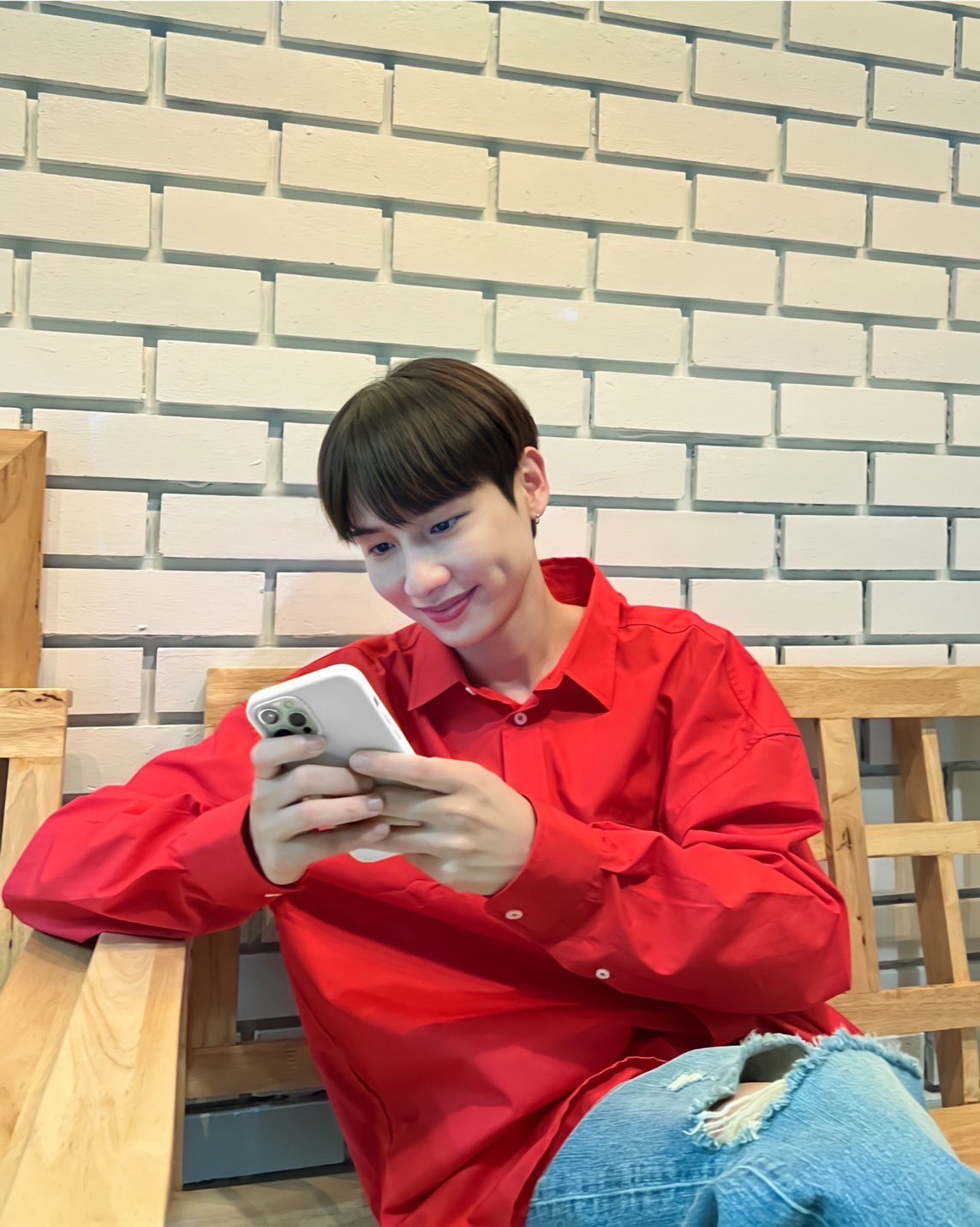 gun鍦ㄦ嘲鍥界敺鏄熼噷闈㈢殑榄呭姏,娉板浗鐢锋槦gun璧勬枡