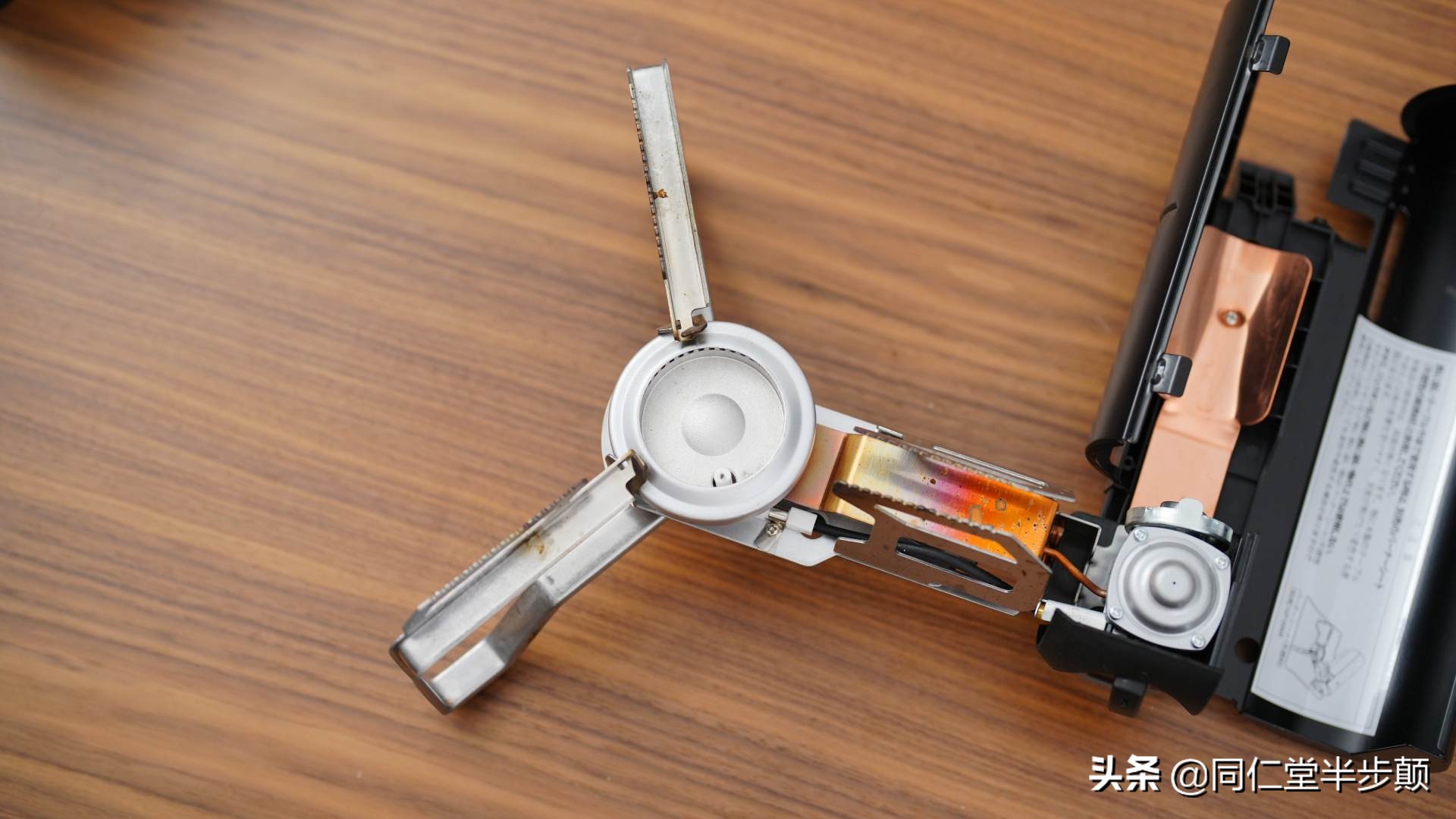 户外露营煤气炉好还是柴火炉好,户外露营电陶炉和电磁炉哪个好