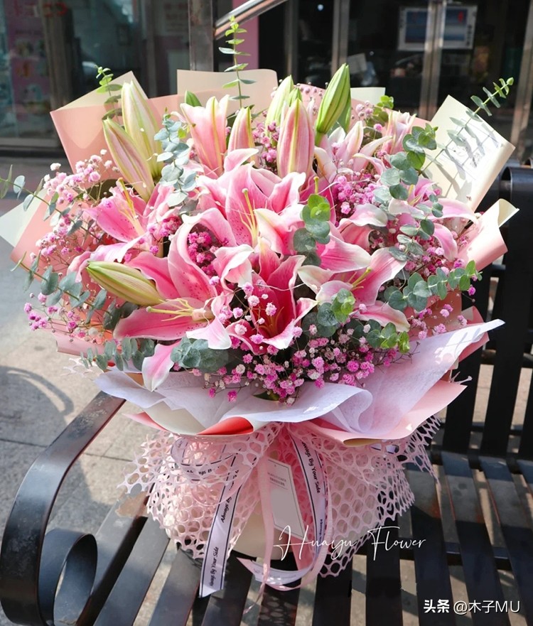 母亲节送什么花给老婆最好,母亲节送什么花给母亲