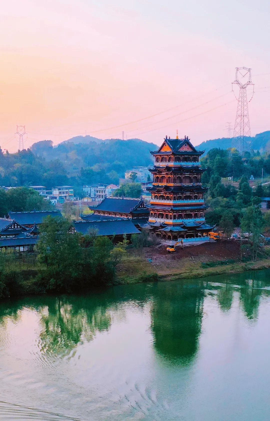 璧板幓鍥涘窛,璧板幓鍥涘窛鎴愰兘