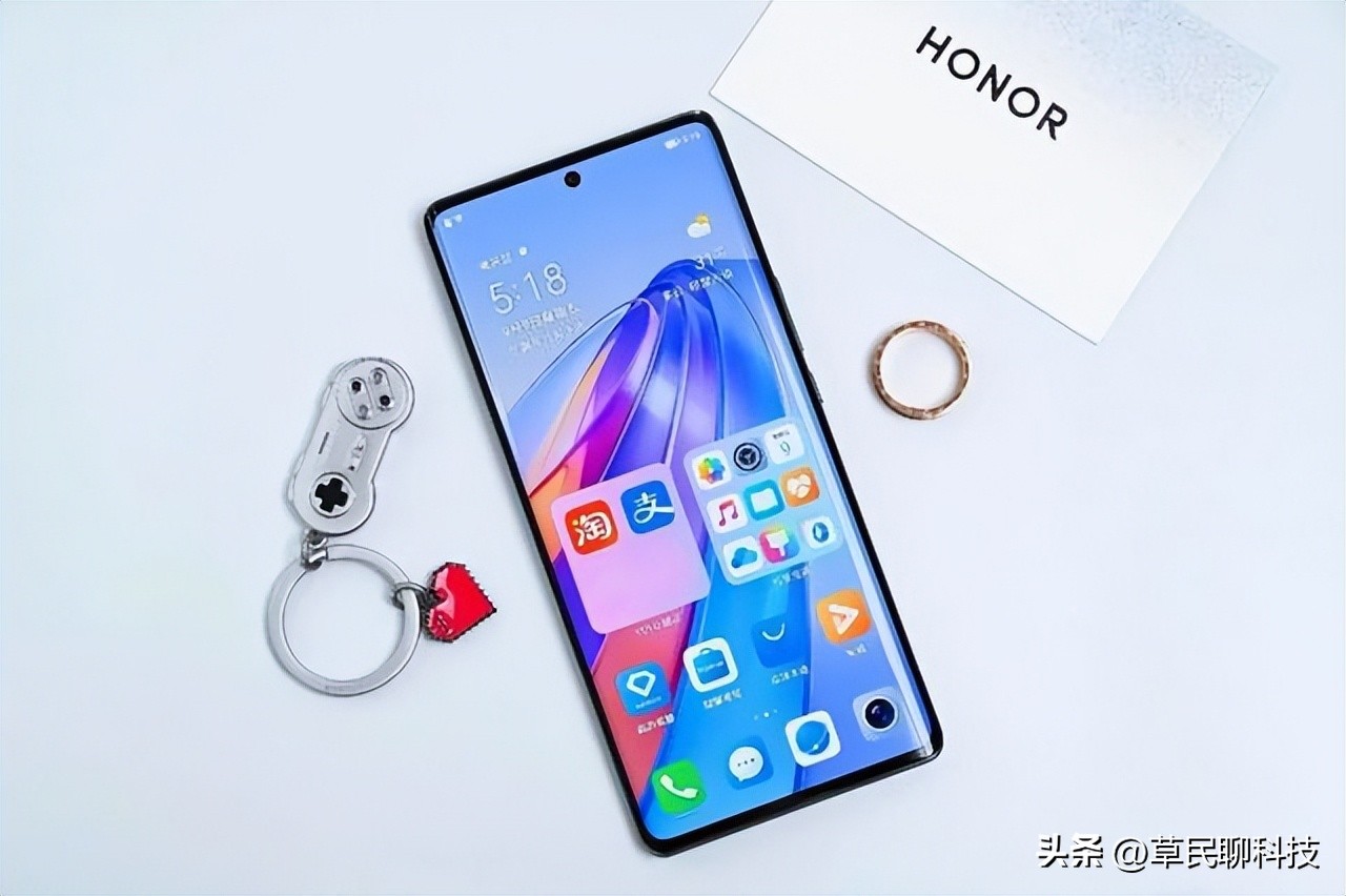 华为小米荣耀oppovivo千元哪个好,荣耀vivooppo小米千元机选哪个