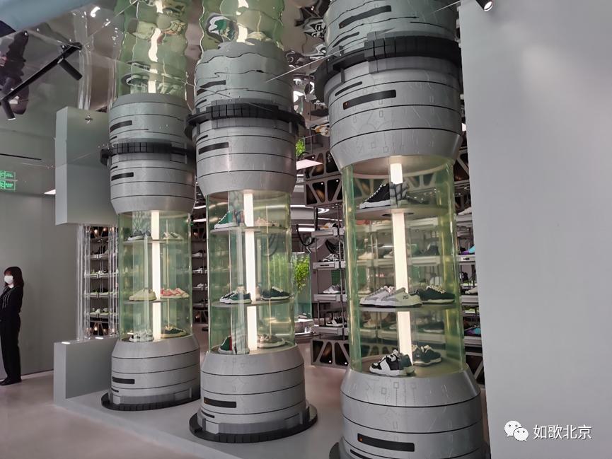 北京人去王府井步行街,北京王府井步行街值得去吗