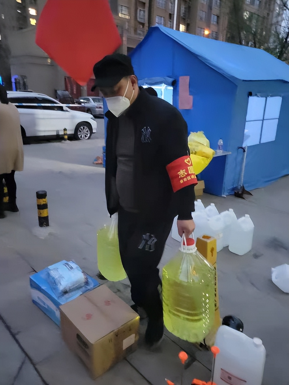 爱心守家园忠诚写担当——记宝鸡市金台区农业农村局抗疫一线*党**员刘志强