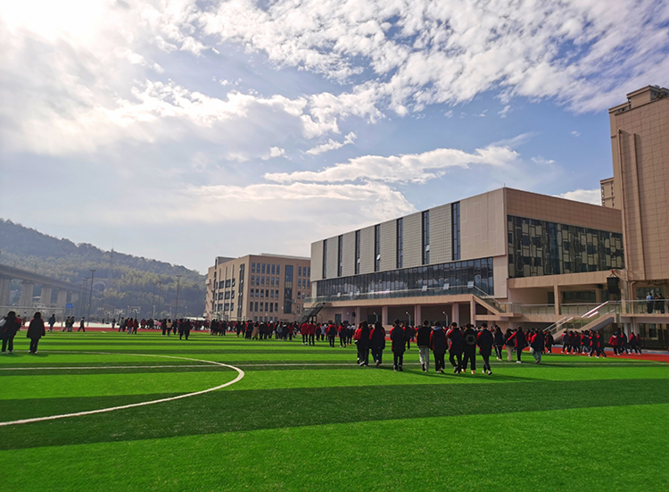 赢在高复，再战高考！华鑫高复垣鑫校区重新起航！