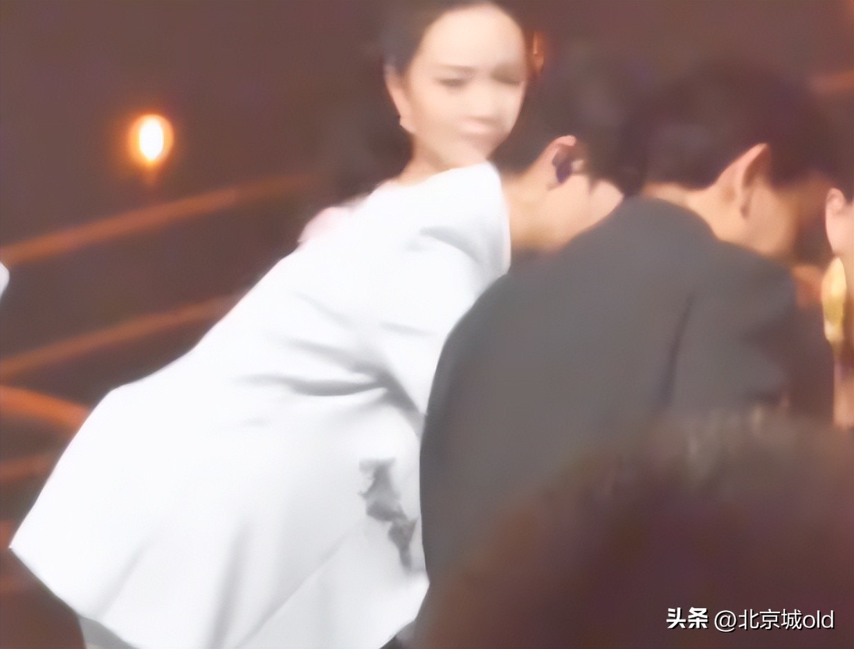 谷建芬音乐会周深完整版,周深与谷建芬第一次见面的视频