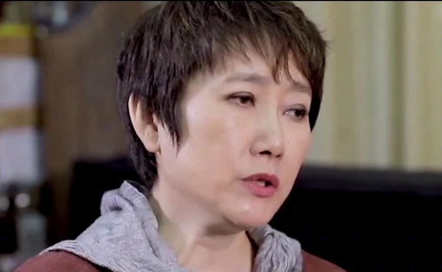 歌手成方圆年轻时候的照片,成方圆是80年代的当红歌星