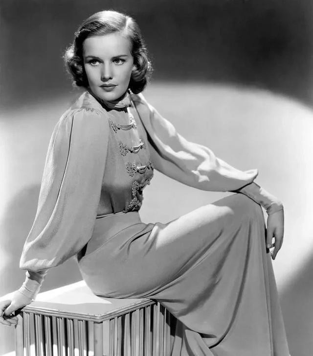 弗兰西斯脑白质被切了以后好了吗,弗朗西斯母亲结局