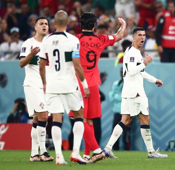 c罗被皇马天价签约,c罗夺得加盟沙特后首冠