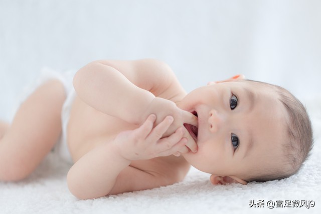 两难:钱难挣，屎难吃。俩别有:有啥别有病，没啥，别没钱。