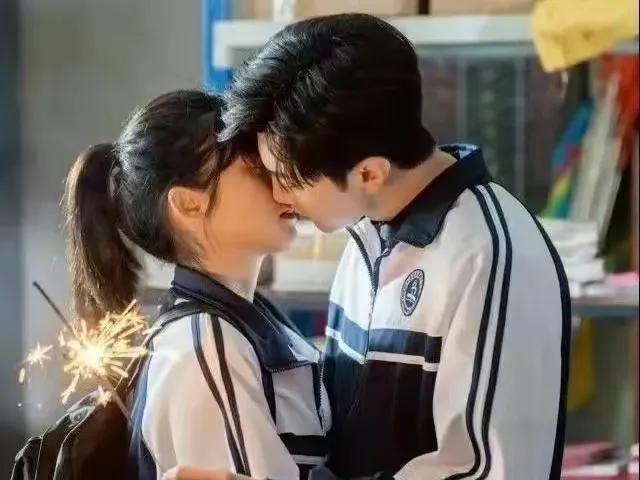 好看的甜宠剧推荐几部前十名,十部高质量甜宠剧推荐