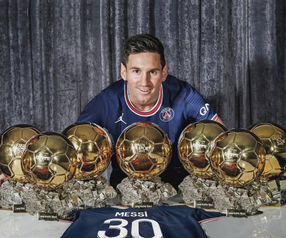 深度解析c罗逆转梅西,c罗与梅西谁是足球史上最佳