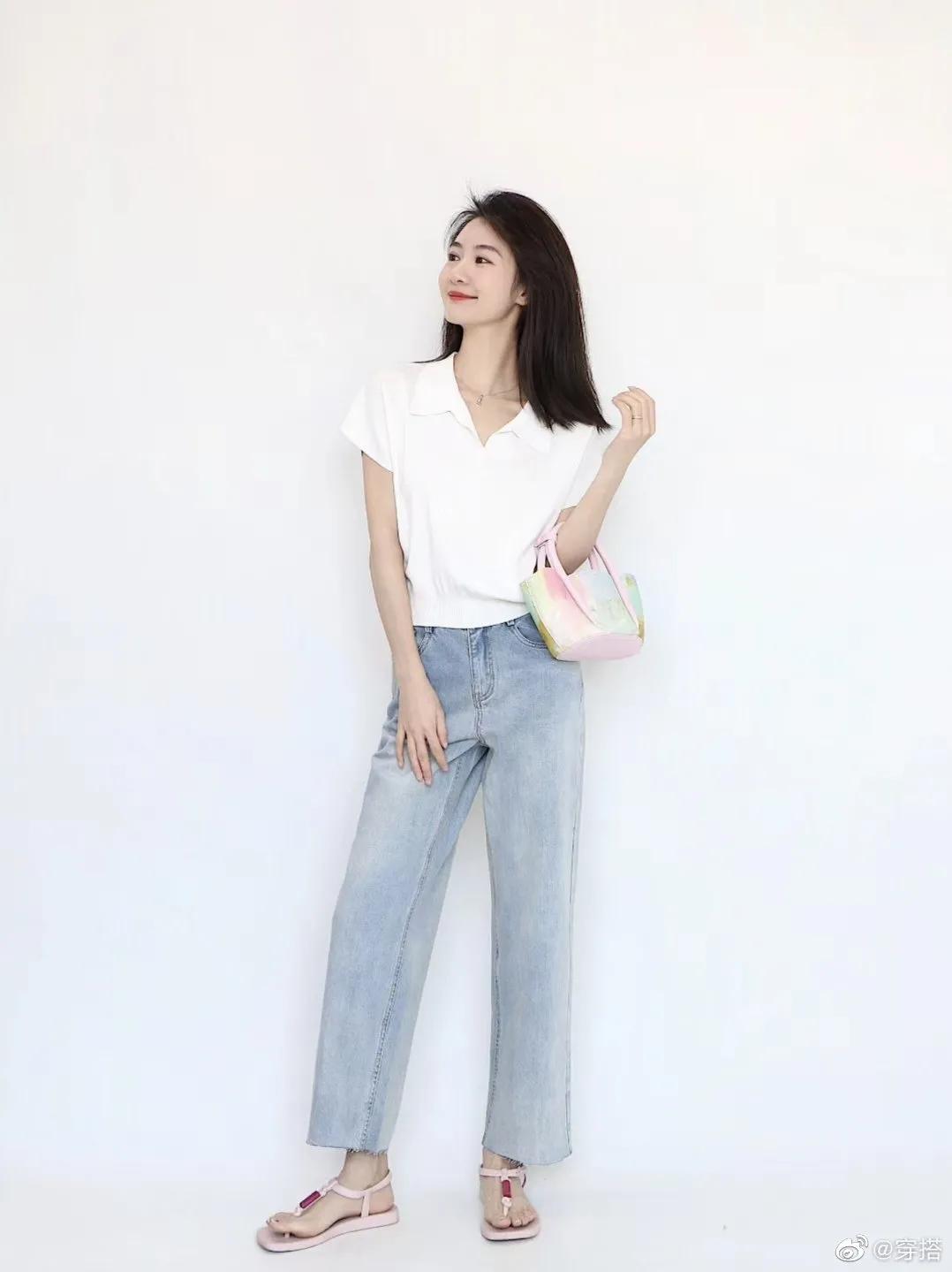 夏天怎么搭配衣服的颜色最显温柔,夏季蓝色外搭里面穿什么颜色好看