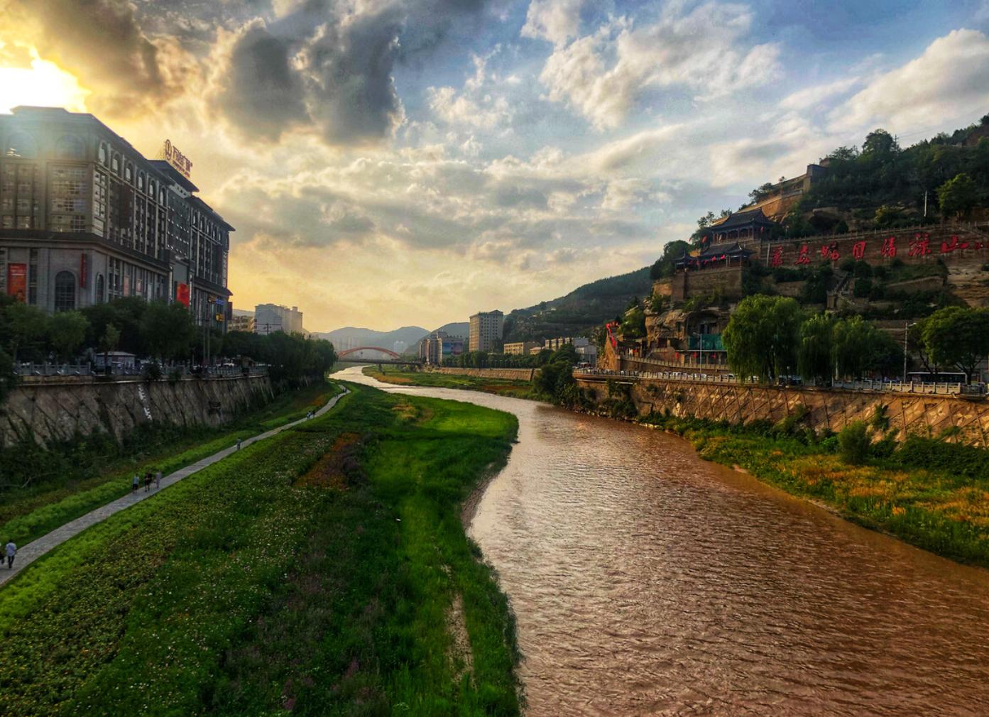 延安在抗日战争时有没有被轰炸,延安被轰炸过么