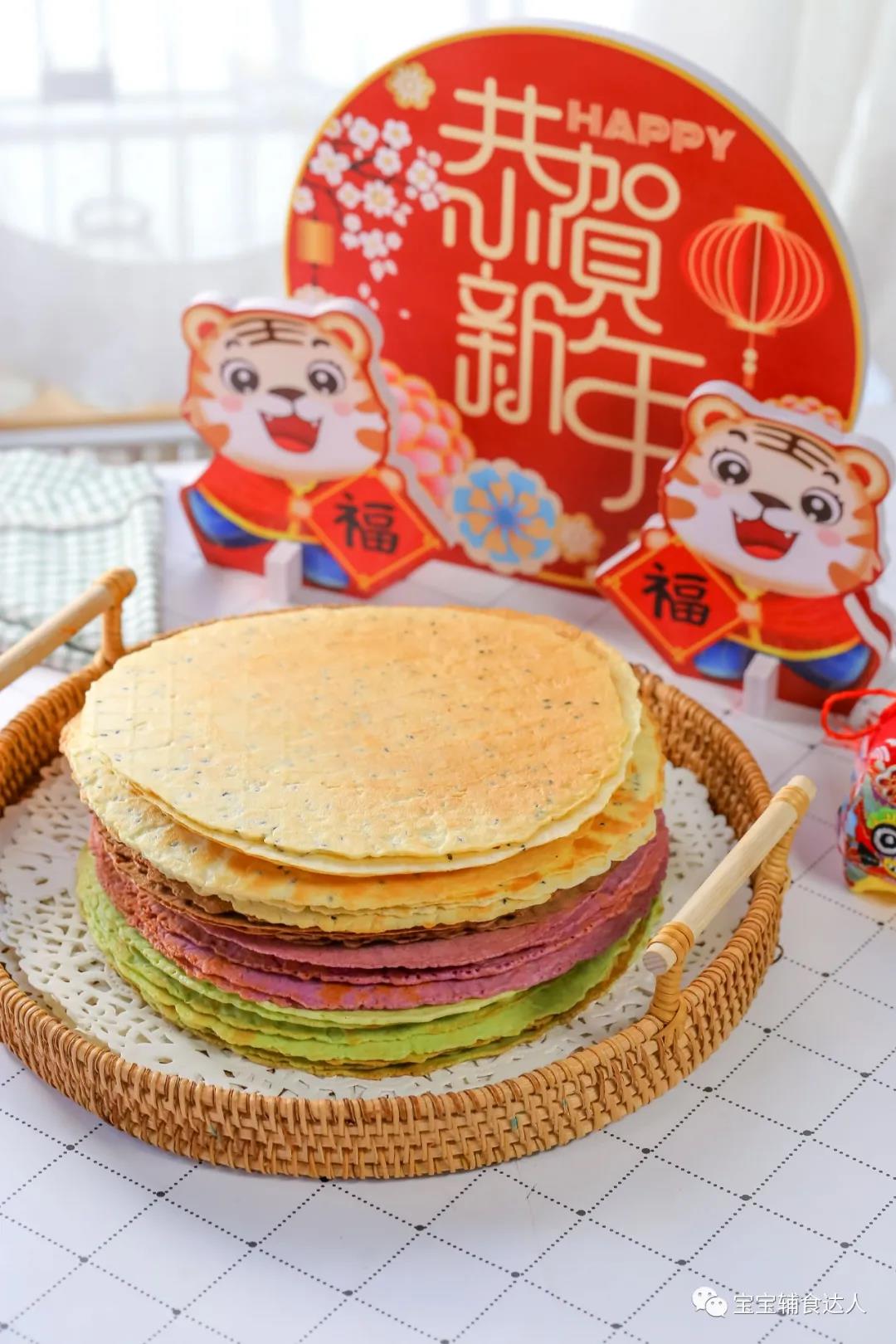 2个鸡蛋一碗面,2个鸡蛋2勺糖1勺麻油打成糊