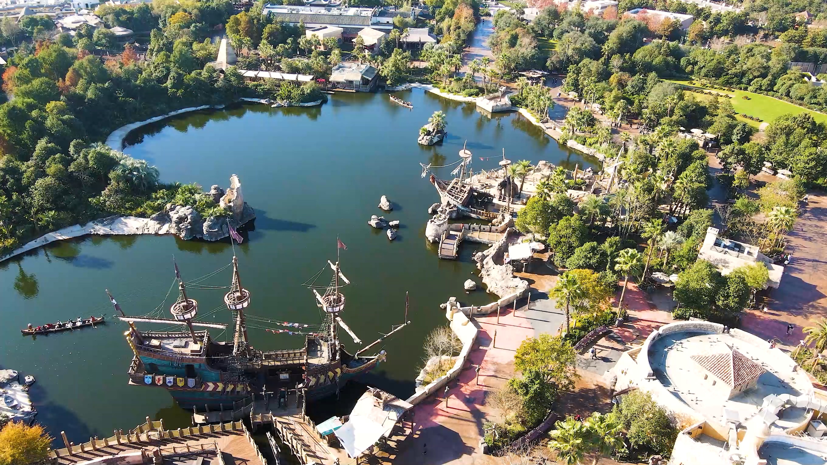 上海迪士尼北京环球客流对比,为什么上海迪士尼比北京环球成功