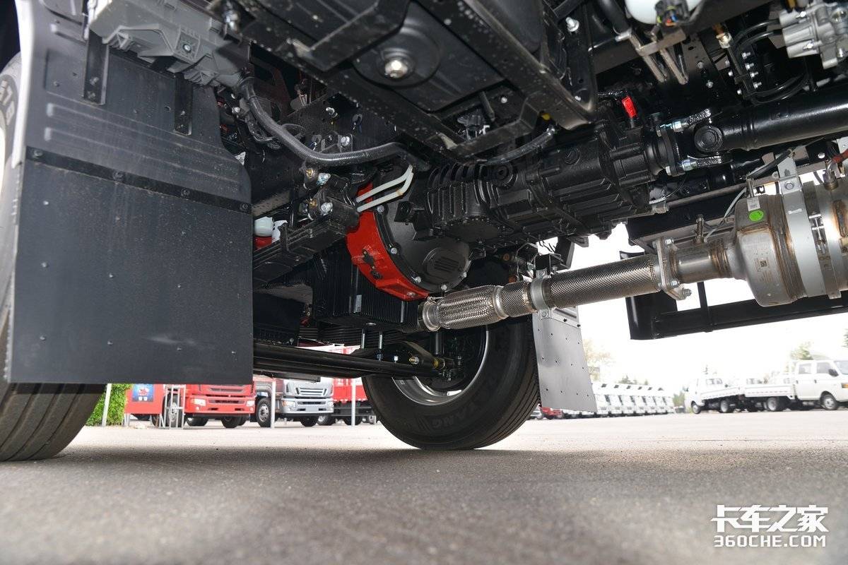 江淮德沃斯大钢炮五米四厢式货车,江淮德沃斯大钢炮2023款5.2米