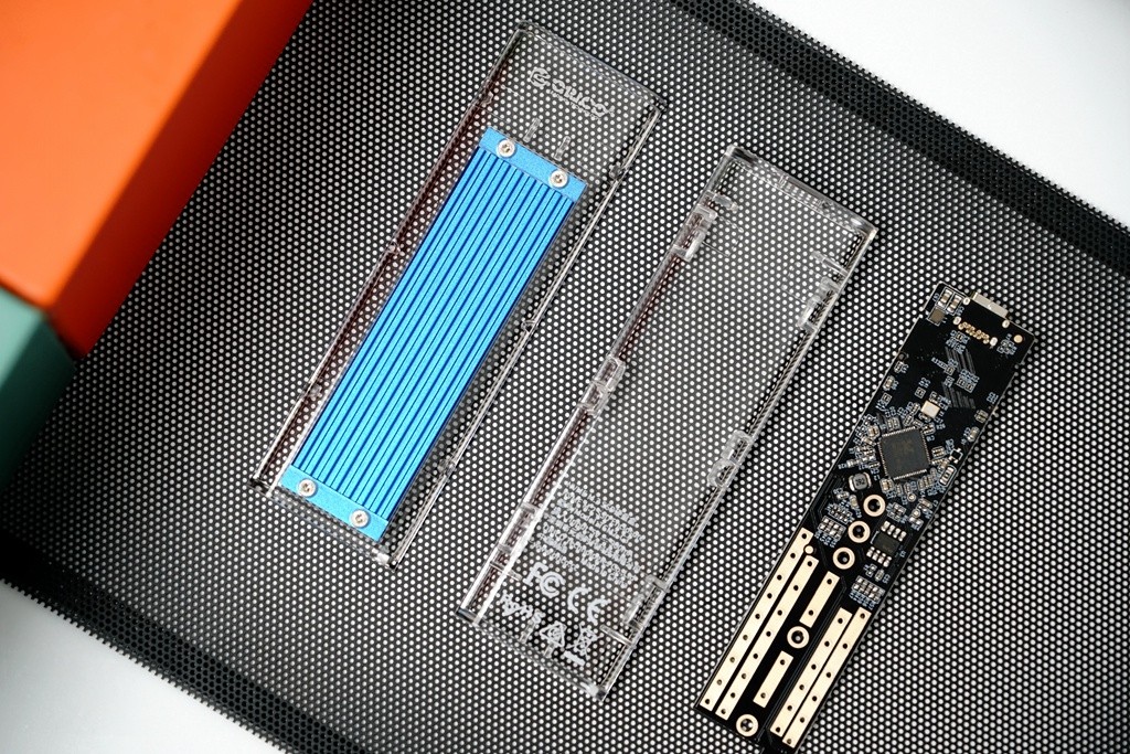 orico奥睿科m.2雷电2固态硬盘盒,oricom.2ssd硬盘盒