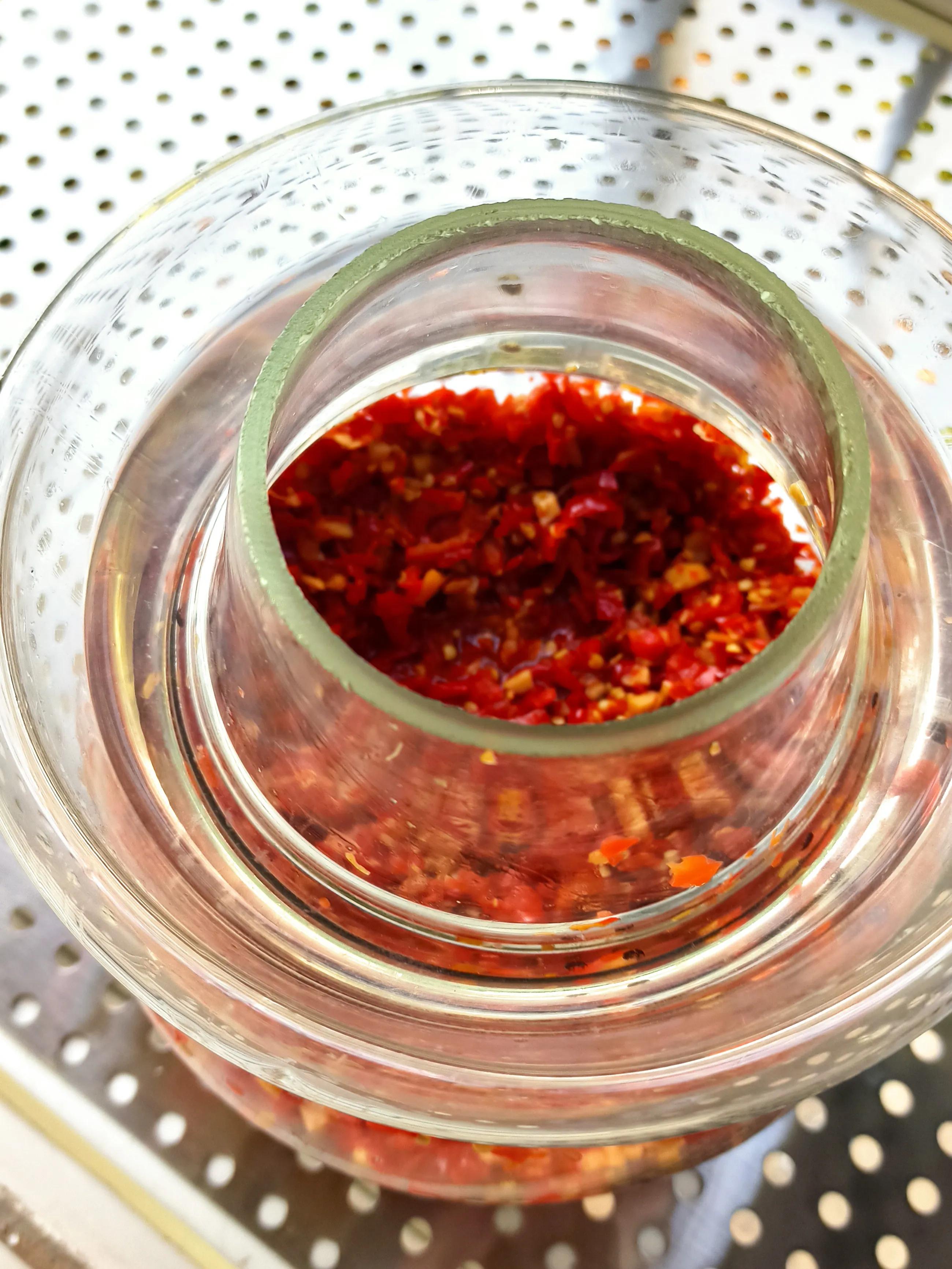 自制老坛泡菜萝卜,泡菜坛子腌酸萝卜