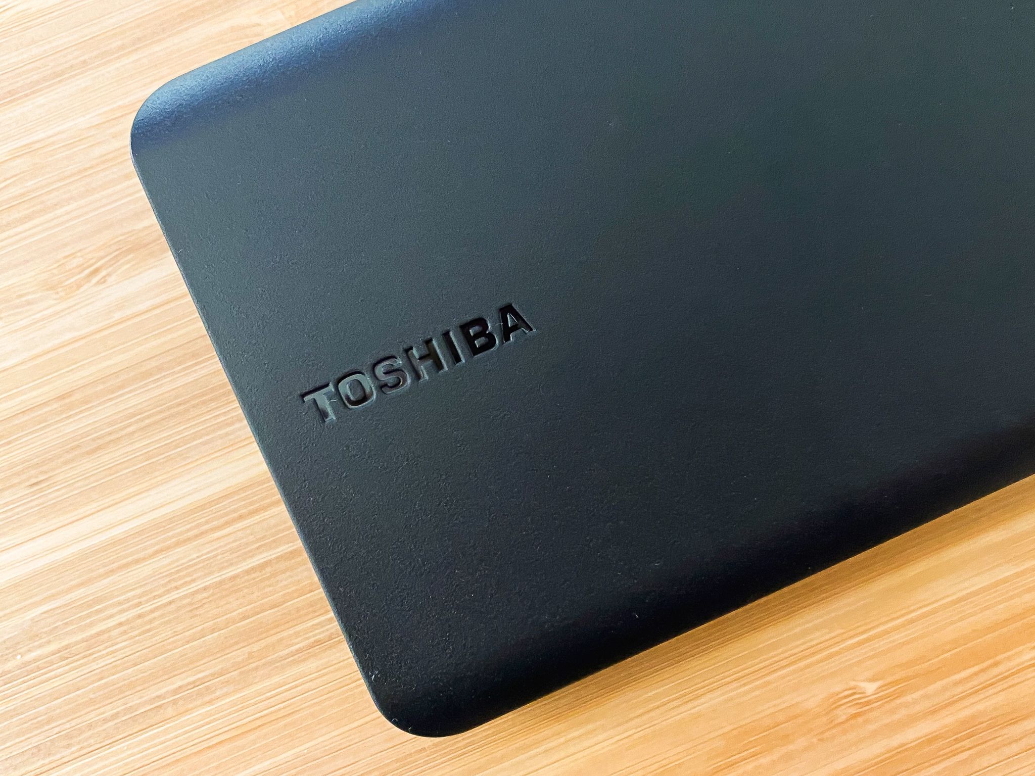 东芝新小黑a5和a3区别,东芝移动硬盘新小黑a5拆解