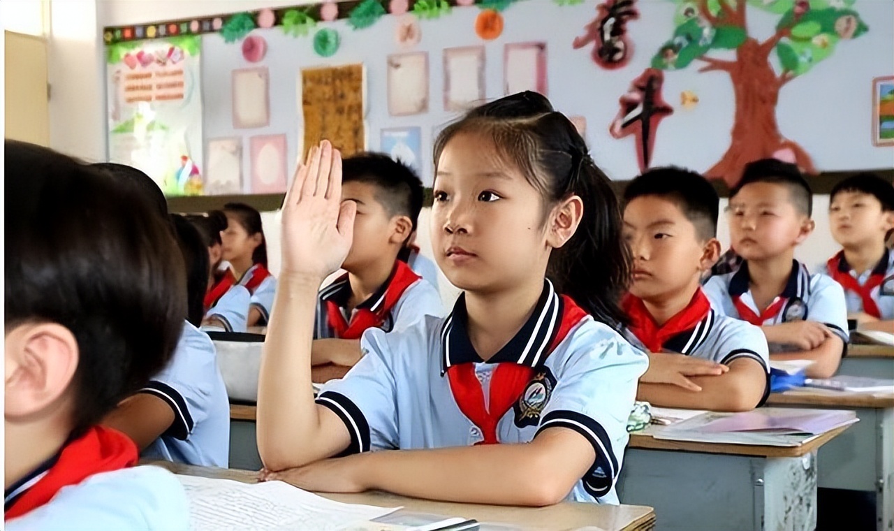 校长不让孩子穿耐克,中学校长规定不允许穿耐克进校园