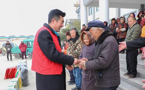 李义文：研制“植物疫苗”能把“死树”救活