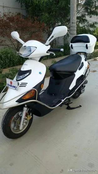 名下有摩托车脱审对小车有影响吗,摩托车驾照脱审多年了怎么办