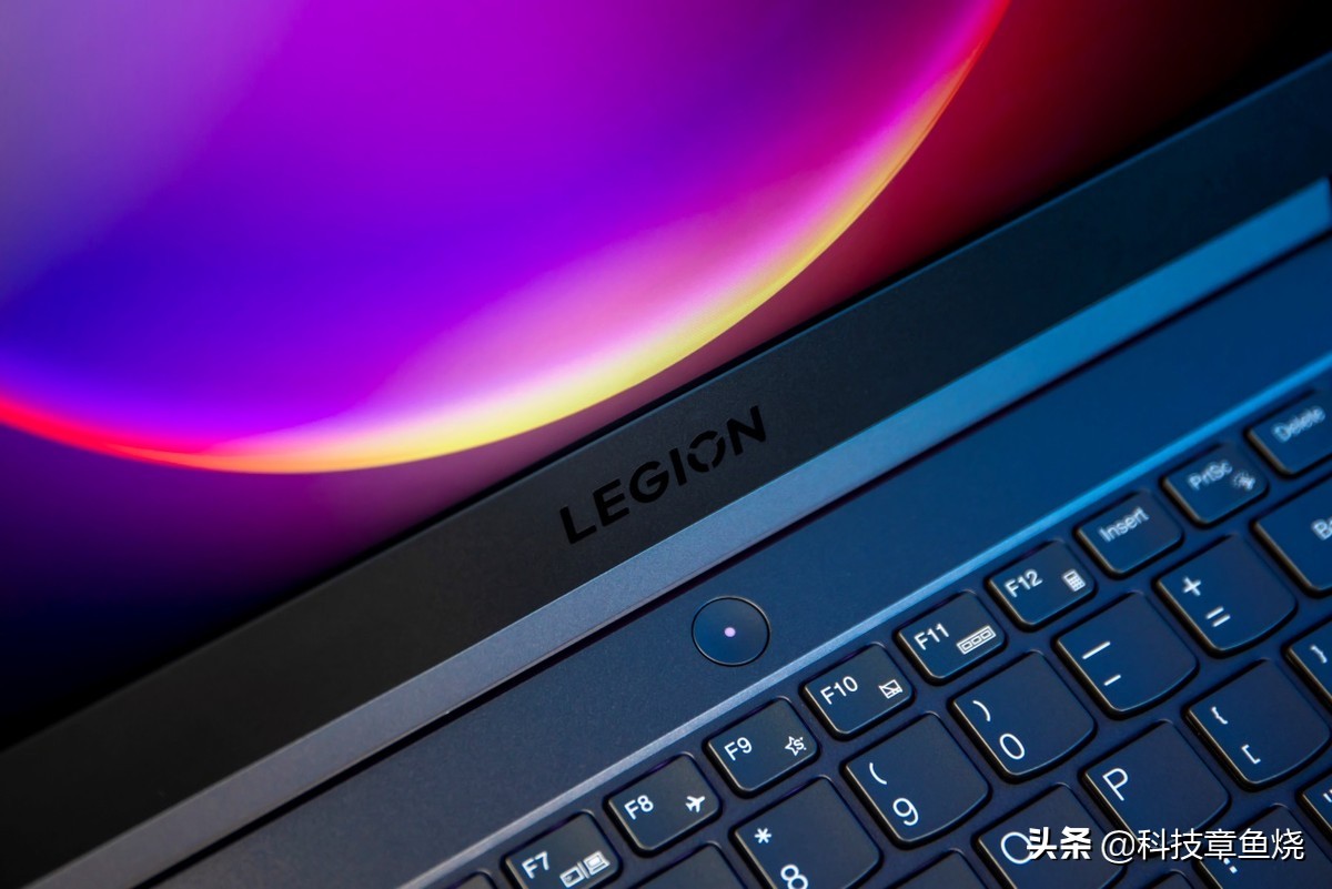 电竞体验,拯救者y7000p超能电竞和专业电竞