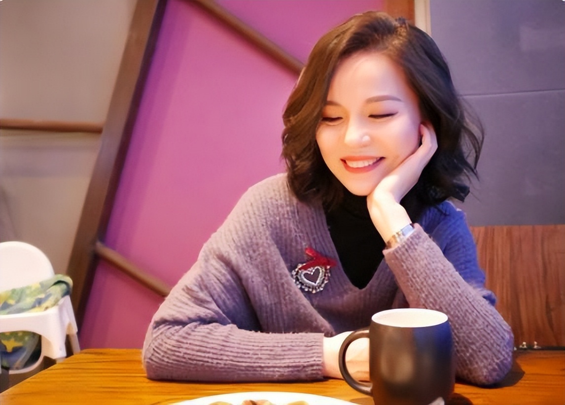 脖子和腋下的小肉粒,脖子旁边出现小肉粒能直接揪掉吗