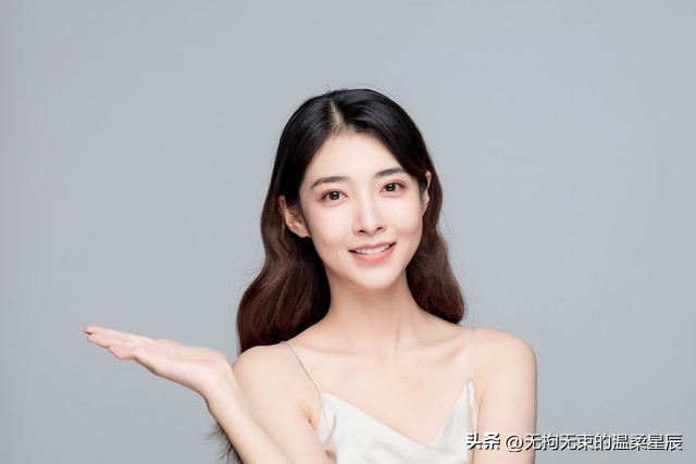 女子因为做微商，导致负债累累，丈夫气愤得让她留下孩子走人