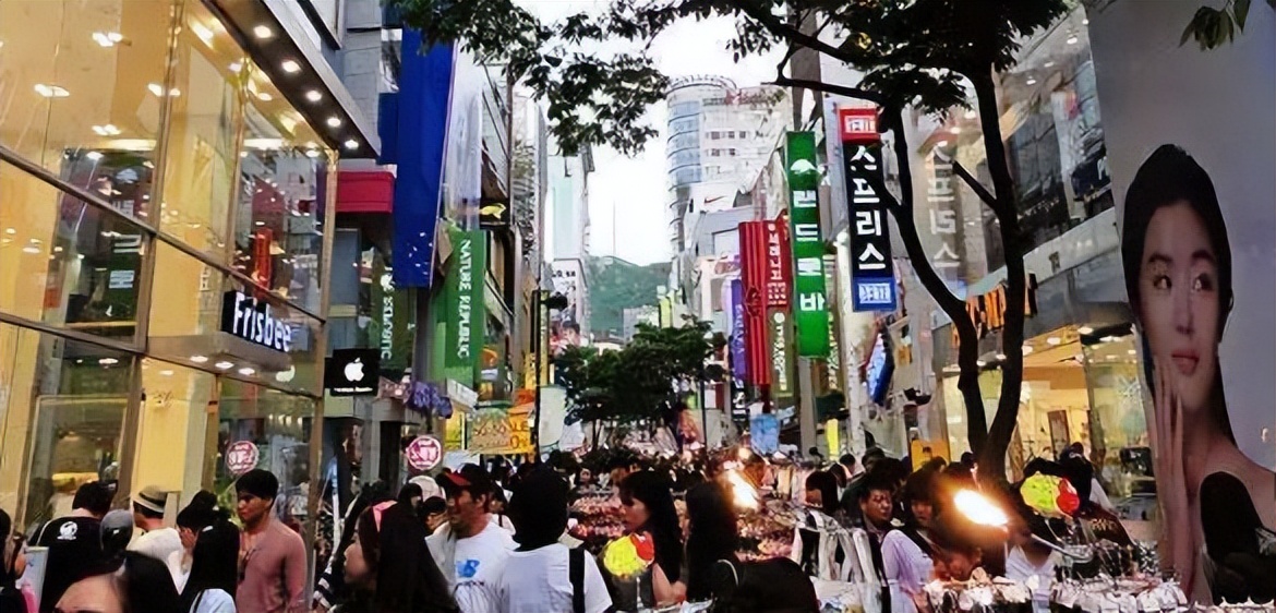 韩国商场图一天营业额，致1500人瞬间被活埋，幕后黑手到底是谁？