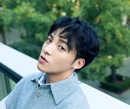 彭楚粤被骗喝油漆是真的吗,彭楚粤肖战现状