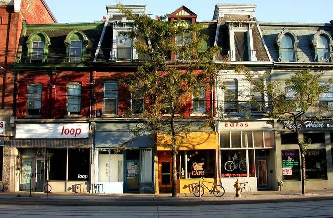 世界上最孤独的国家有多孤独？节假日商铺全关，却令无数人向往