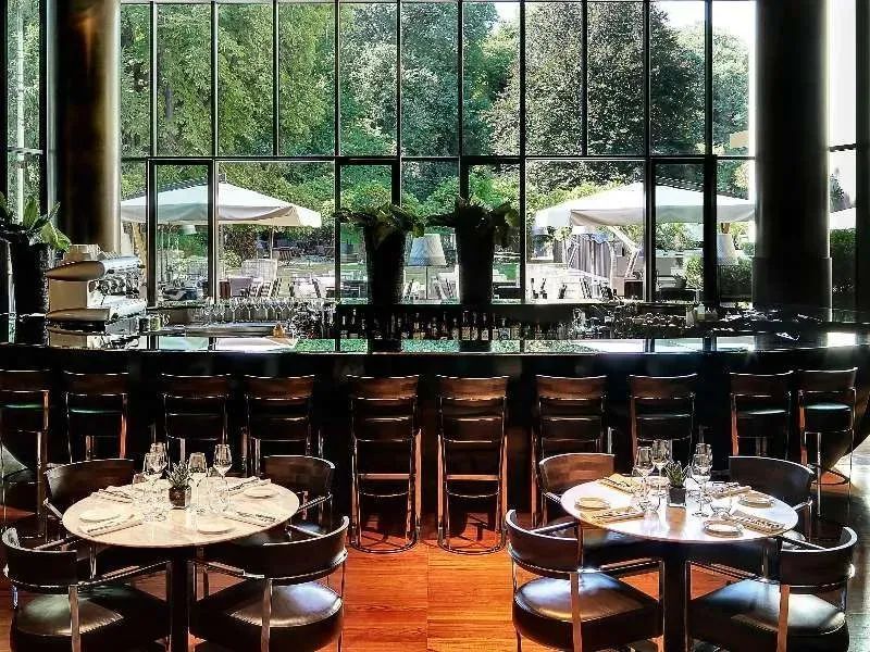 国内有钱也住不了的酒店,东西买不起怎么办