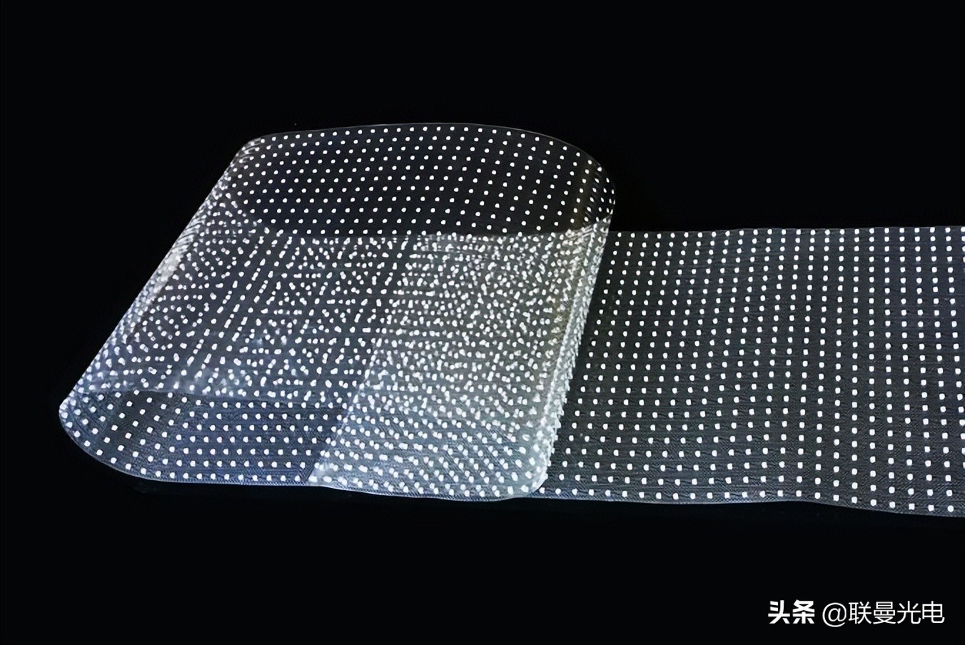 透明led显示屏,led透明屏的弊端