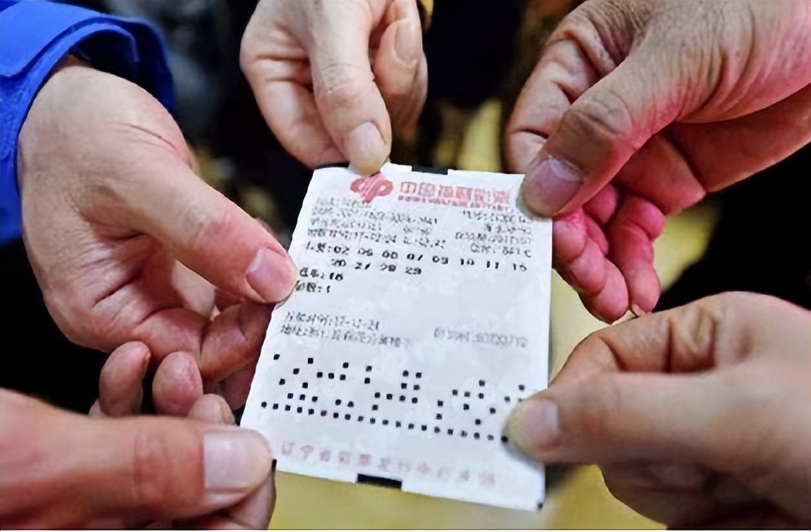 买彩票也有“窍门”？机选5注和1注5倍哪个更好？老彩民做出解答