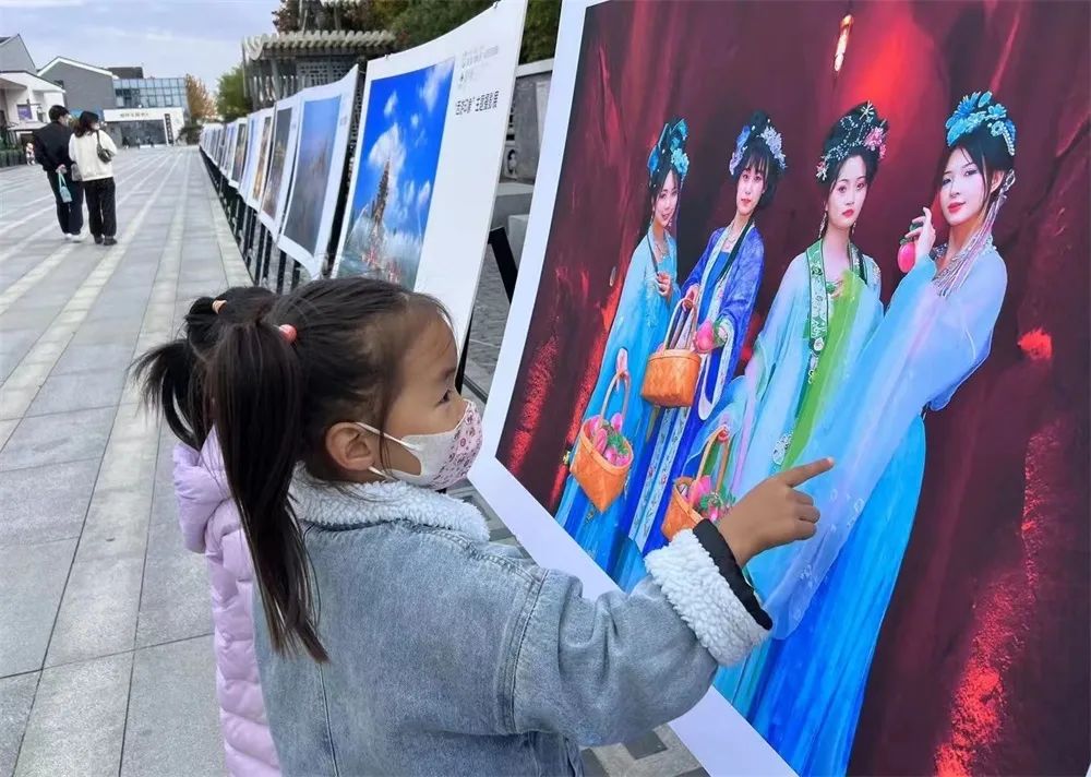 郎静山杯摄影双年展,第三届郎静山杯摄影作品