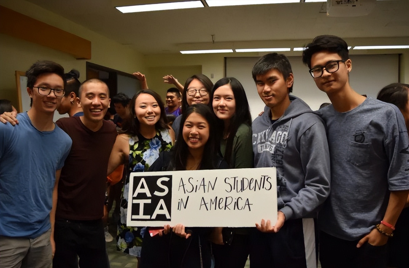 3.2万华裔科学家移籍美国，我国大批科研人才为何会流失？