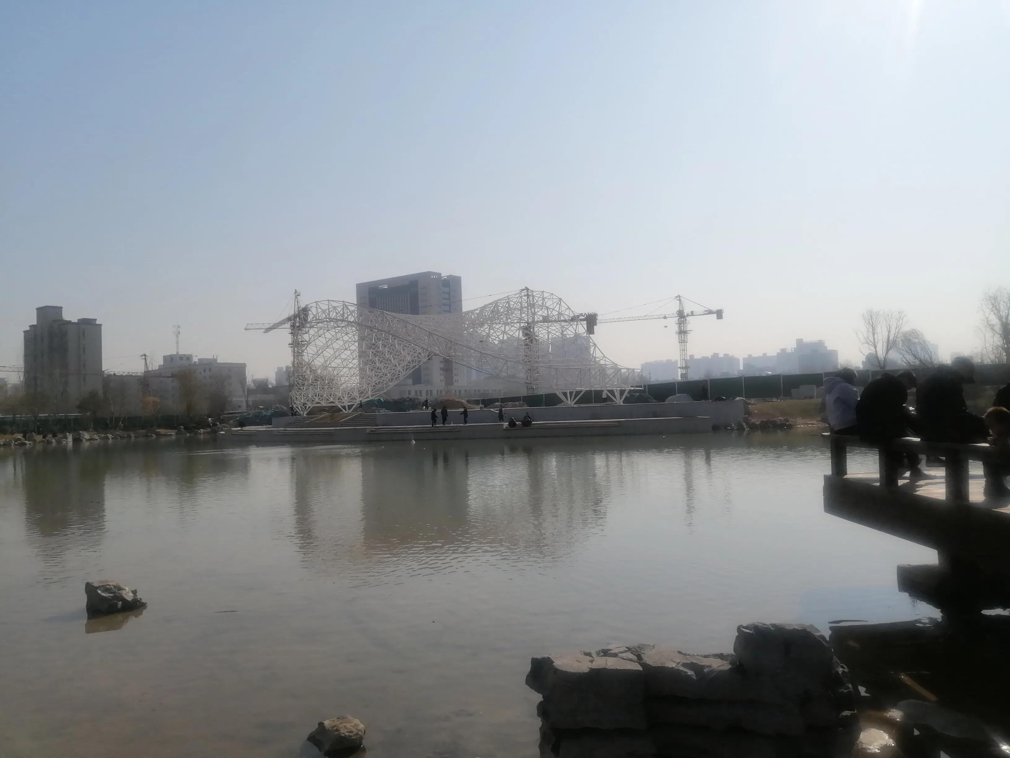 郑州青少年公园地下停车场,郑州青少年公园篮球场