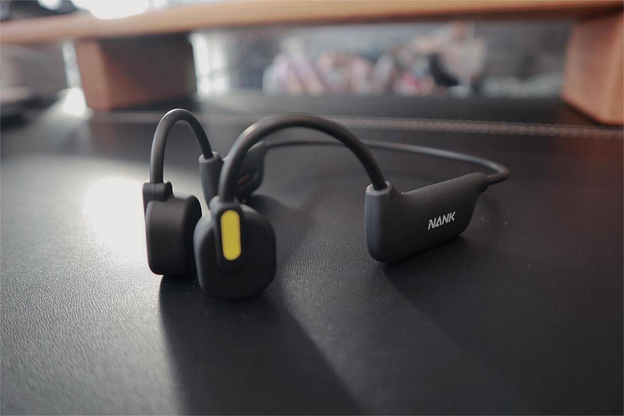 骨传导蓝牙耳机十佳评测排行榜,不入耳式骨传导蓝牙耳机推荐